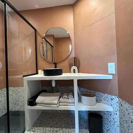 Cocon - Entierement Renove - 4 Couchages - 600m De La Gare De Apartament Cannes